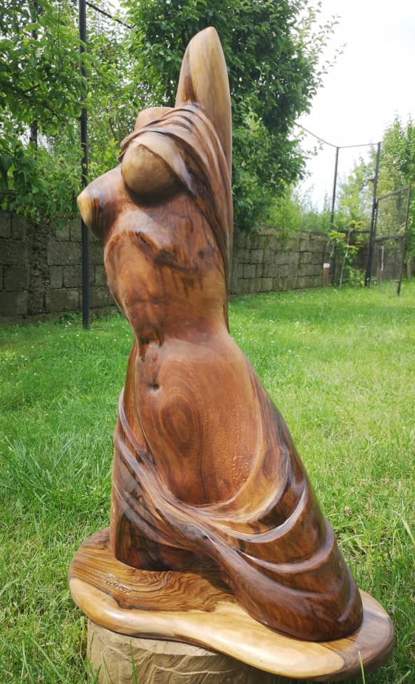 470508425 2720328464825455 898914807147987164 n