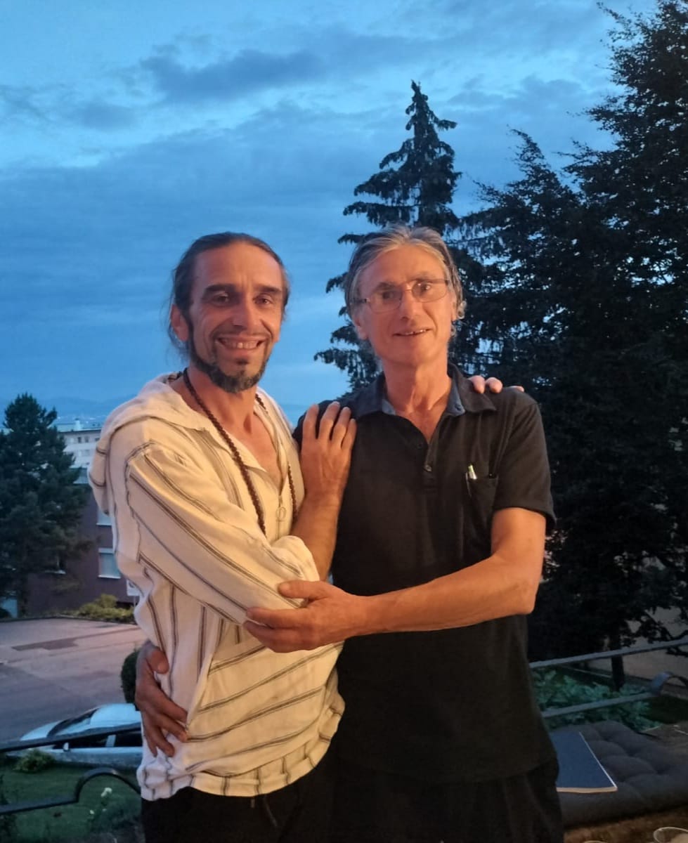 489403970 2816593315198969 970526312359831008 n